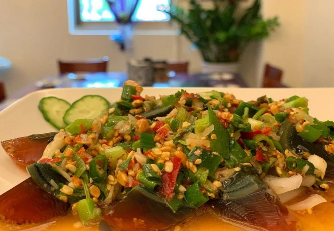 苗栗泰式料理推薦：在地人私藏名單，從經典到創新的酸辣饗宴