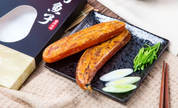 一口炙燒烏魚子：台灣美食精髓與完整品嚐指南
