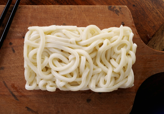 烏龍麵熱量高嗎？蕎麥麵比較健康？一篇搞懂熱量與健康吃法
