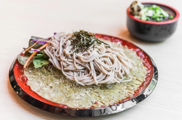 蕎麥麵減肥可以吃嗎？營養師教你聰明吃，避開三大地雷
