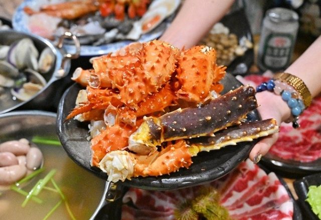 螃蟹吃到飽