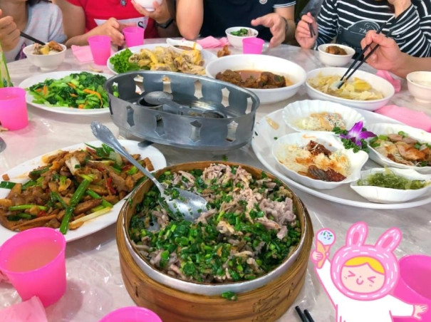 三義美食餐廳