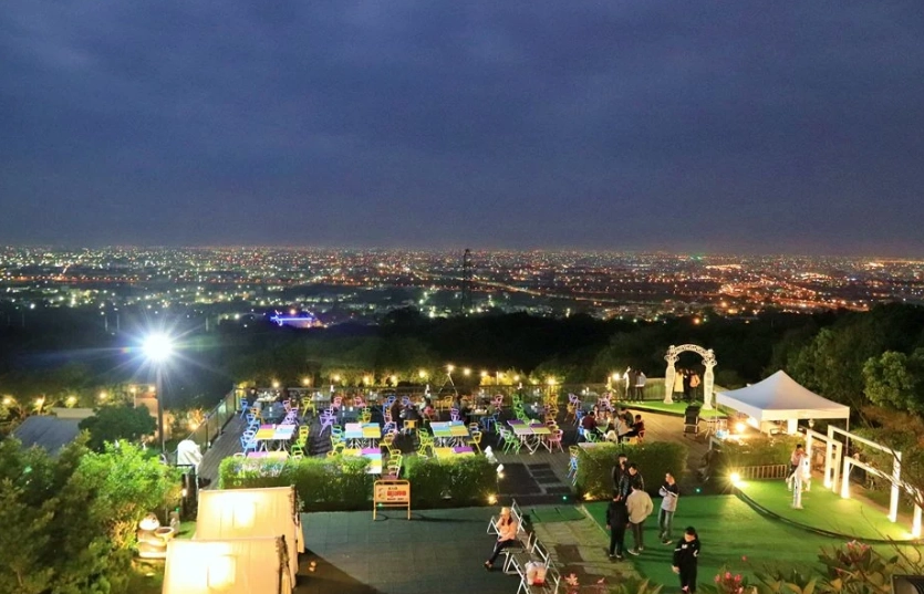 八卦山夜景