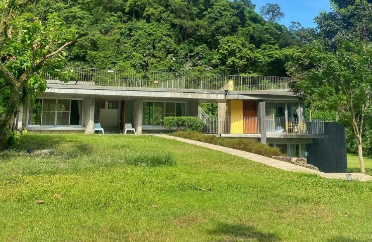 獨立草皮寵物民宿 獨立草皮寵物民宿