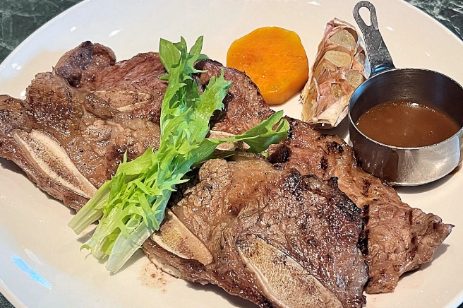 牛排吃到飽餐廳